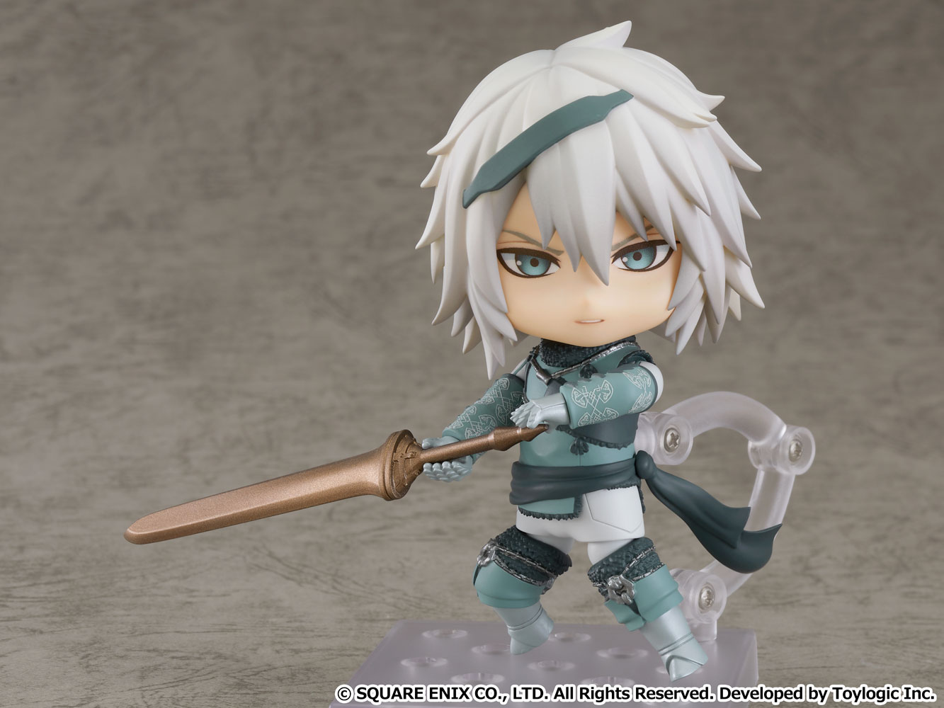 【開封済み】　ねんどろいど　NieR　Replicant　ニーア NieR Replicant ver.1.22474487139…』から、主人公の青年「ニーア」が