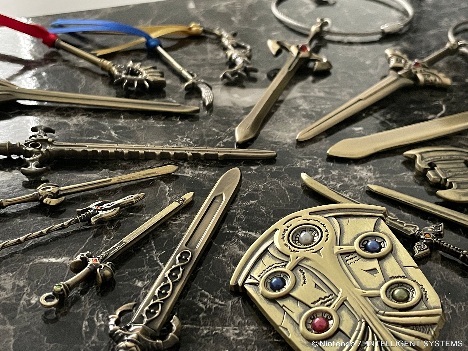 ファイアーエムブレム】装備品を立体化する「Armory collection